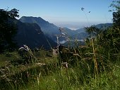 01 Nebbia in valle e foschia verso la pianura